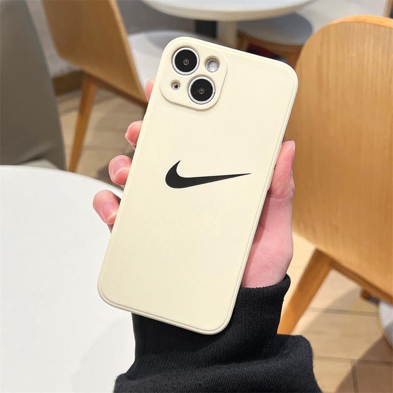 Nikeアイフォン18pro max 17e 16 15 14 ケース