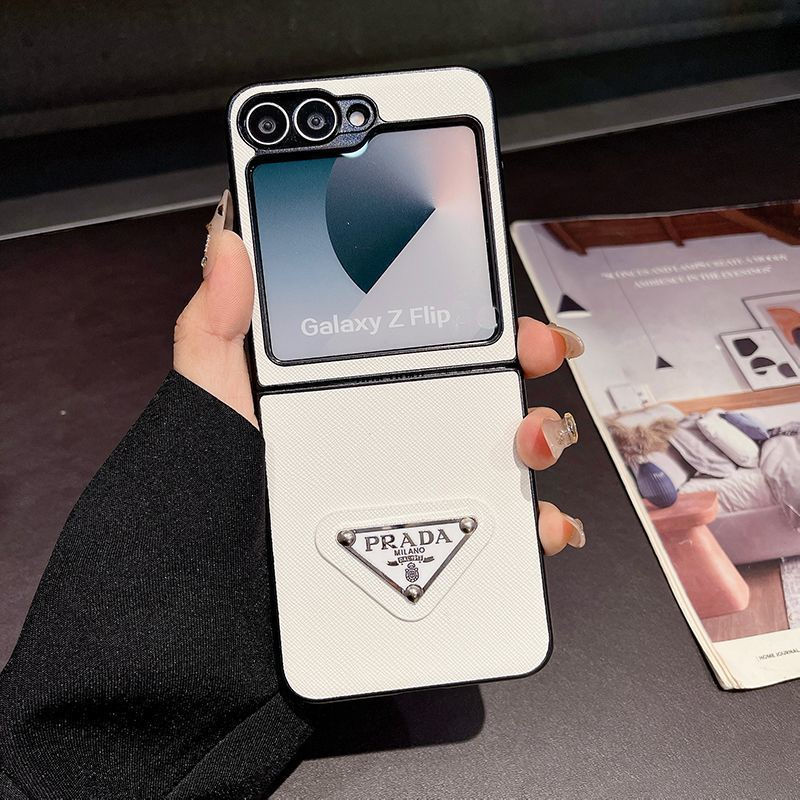 Samsung z flip 7 6 ケースプラダ