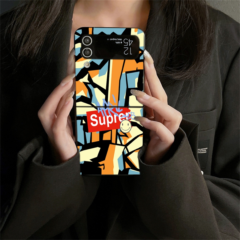 SupremeギャラクシーZ フリップ7 6 5 4 3ケース