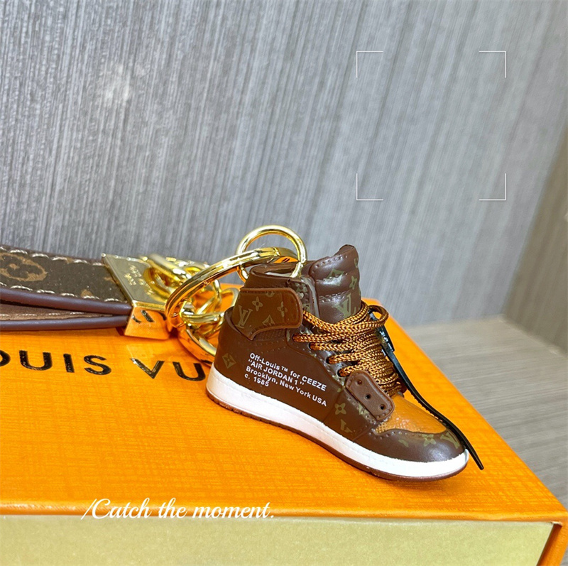 ルイヴィトンキーチェーン個性デザイン